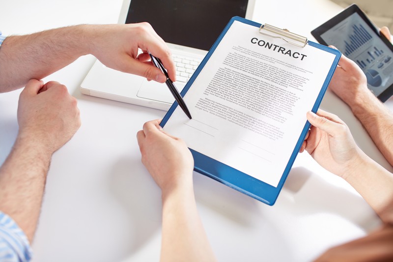 Understanding the Contract When Selling a Business